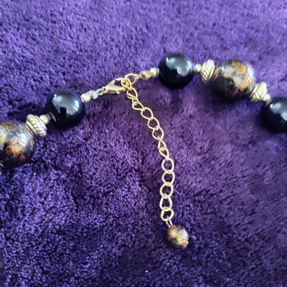 Vintage Beaded necklace - Picture 3 of 4